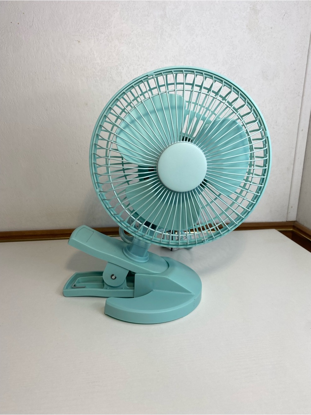 Mainstays 6" Desktop, Clip AC Electric Household Personal Fan With 2 Speed Baby
